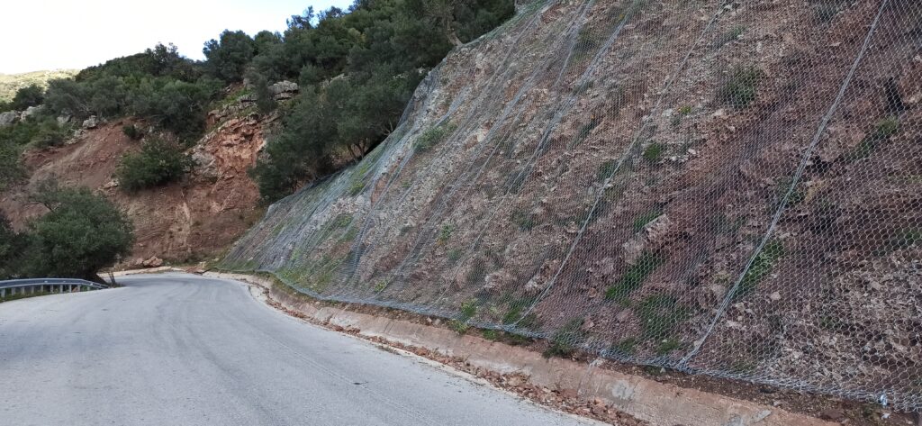 προστασια-πρανών-πλήρως-αγκυρούμενο-πλέγμα